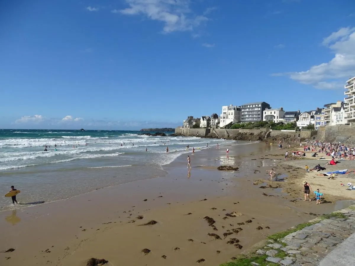 Apartment Appartement Philomene Saint-Malo